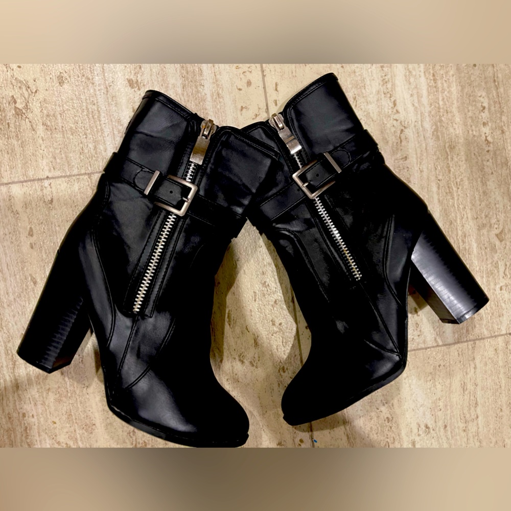 Awesome NEW Booties 👻